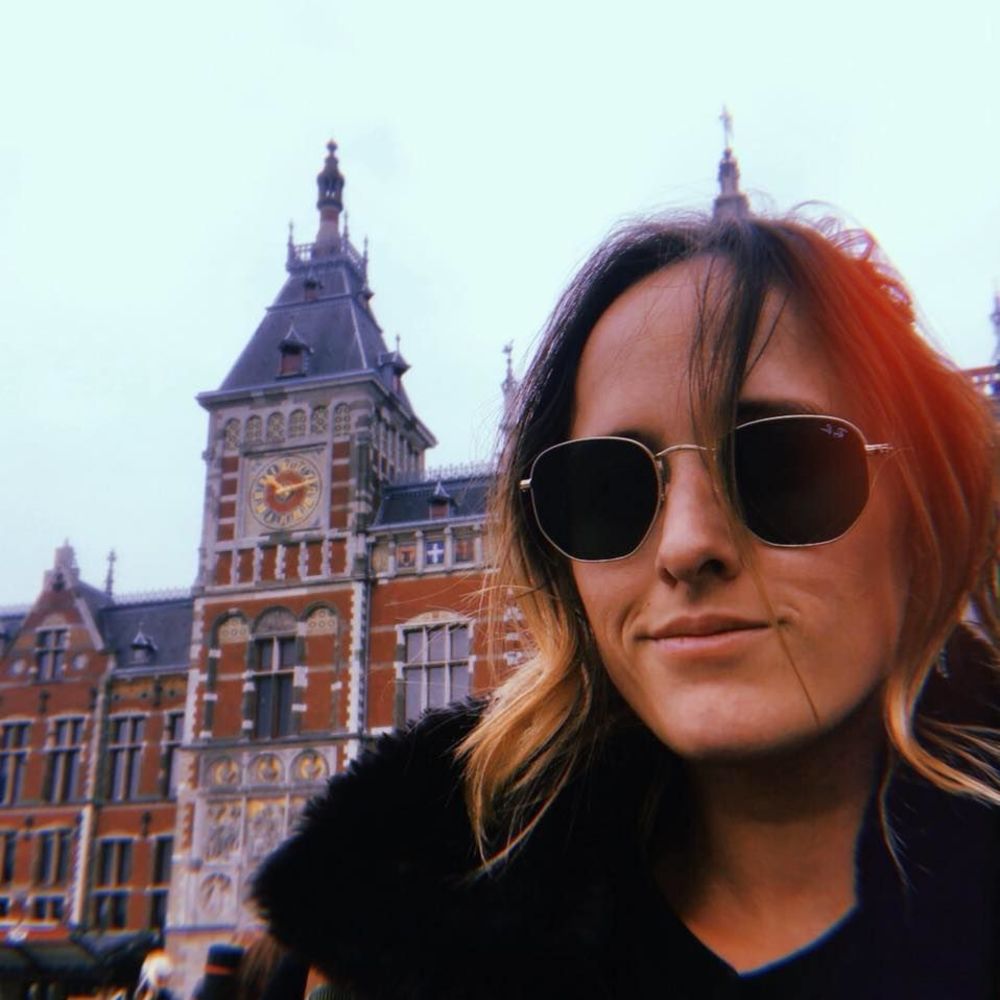 Meet your Posher, Kenzie